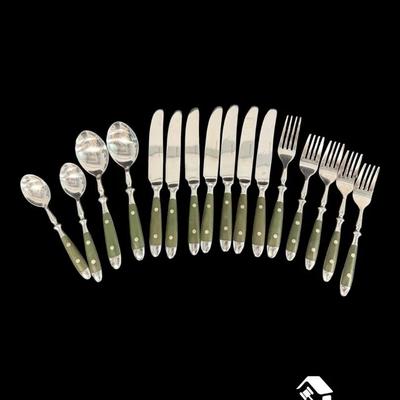 SAM100 - Stainless Steel Green Handle Flatware