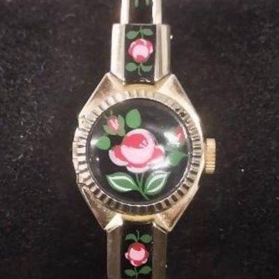 GS213 - Vintage Swiss Enameled Peek-a-Boo Bracelet Watch