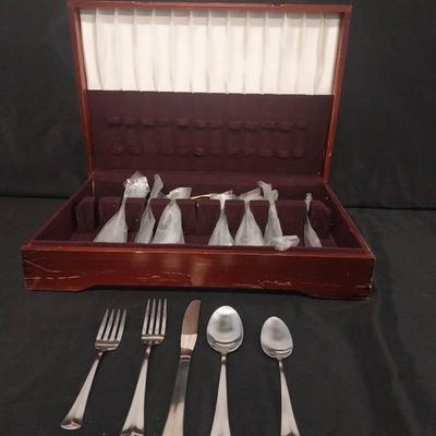 SAM201 - Betty Crocker / Oneida Mail Order Flatware - Sealed
