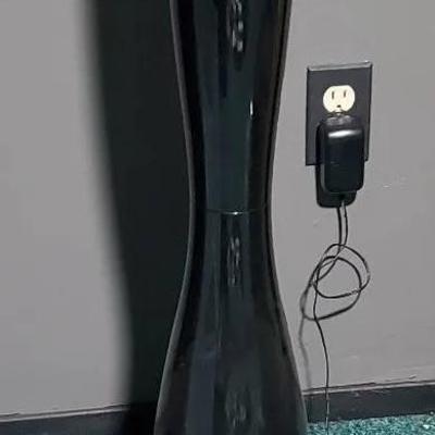 Sleek Black Humidew Humidifier 