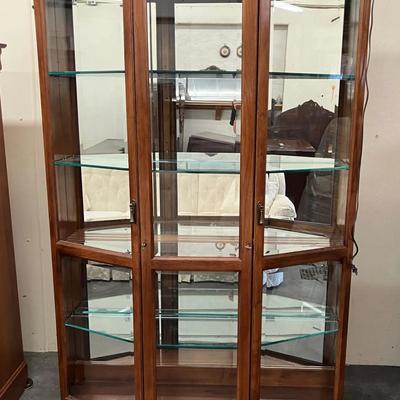 Pulaski Curio Cabinet 