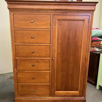 HPL of Canada Chifforobe