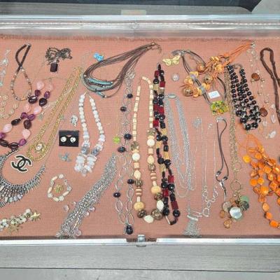 Sale Photo Thumbnail #549