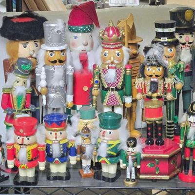 Sale Photo Thumbnail #142