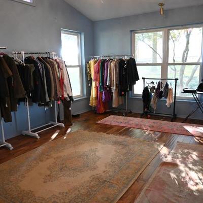 Sale Photo Thumbnail #52