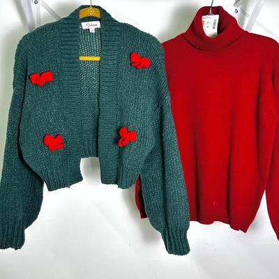 Duchamp & Clan Douglas Sweaters (2) - Size M & L