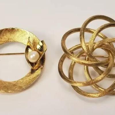 14K Gold Vintage Mid Century Brushed Finish Brooches - 1.5" & 1.25" Dia