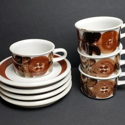 Arabia Of Finland “Rosmarin” Cups & Saucers