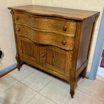Antique Oak Dresser - 34x17x32”