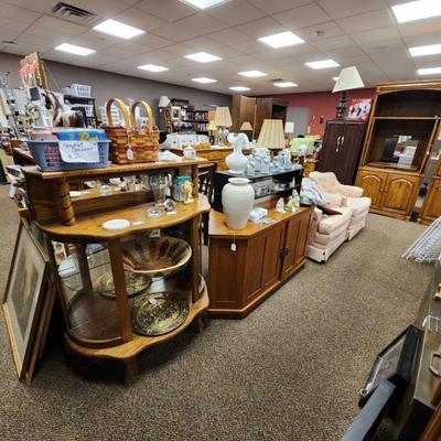 Sale Photo Thumbnail #33