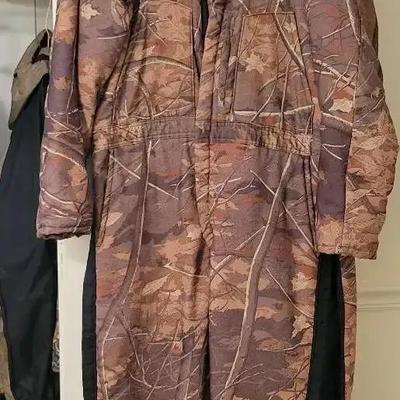 Cabela Hunting Clothing