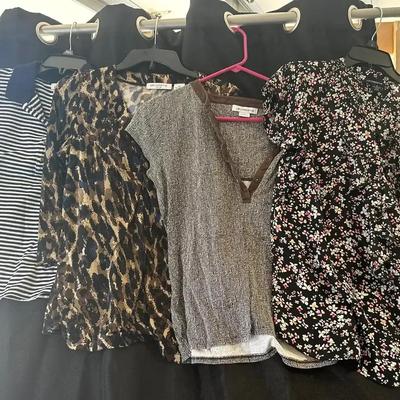 Liz Claiborne Size M Shirts 