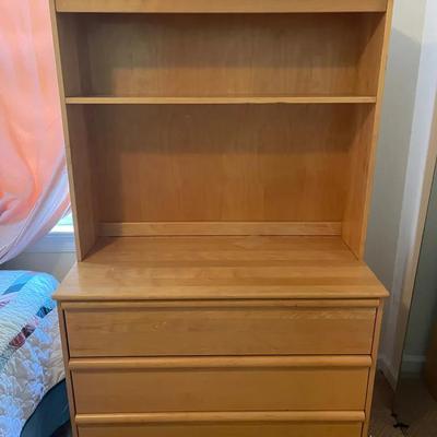 Dresser/Shelf Combo