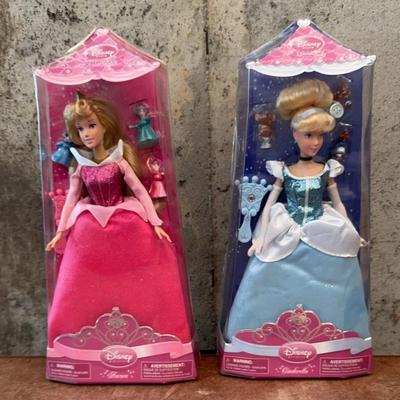 Disney Dolls Aurora And Cinderella