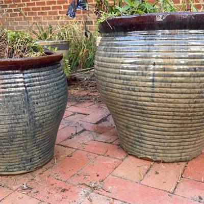 2 Large Ceramic Out Door Plant Potters 