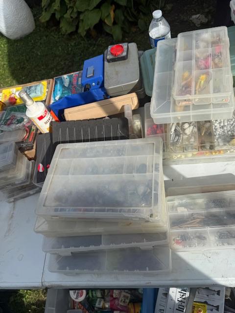 Sale Photo Thumbnail #573
