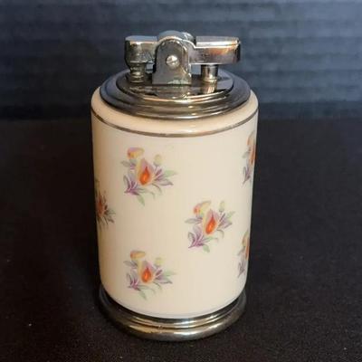 Ronson Vera Vintage 50’s Table Top Lighter