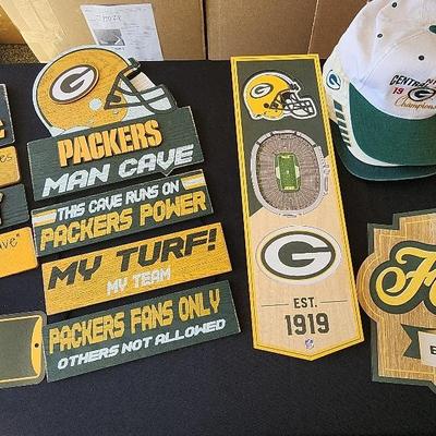 Lot Of Green Bay Packers Decor, Hats, Signs, Flask