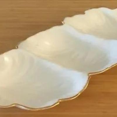 Lenox Tripoli Cream with Gold Trim Relish Dish - 3 compartments with handle