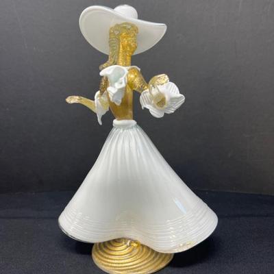 Southern Grace in Venetian Glass: Murano Gold-Dusted Lady