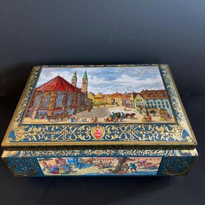 Otto Schmidt Tin Container & Vintage Bakeware