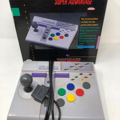Super Nintendo SNES Super Advantage Controller – Model 4910, Powers On