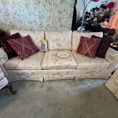 Sale Photo Thumbnail #112