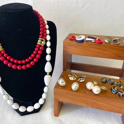 Signed Vintage Jewerly 