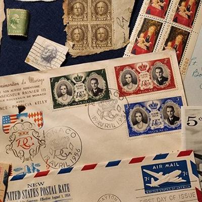 Homeowner has decided to keep the ephemera. Sorry for the inconvenience!