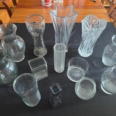 Lot 223: Glass Vase Collection 