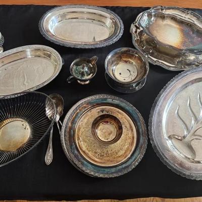 Lot 229: Silver Plated Serving Pieces 