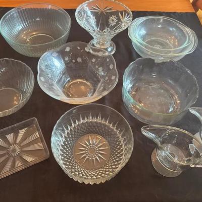 Lot 204: Glass Serving Bowls And Gravy Pitchers 
