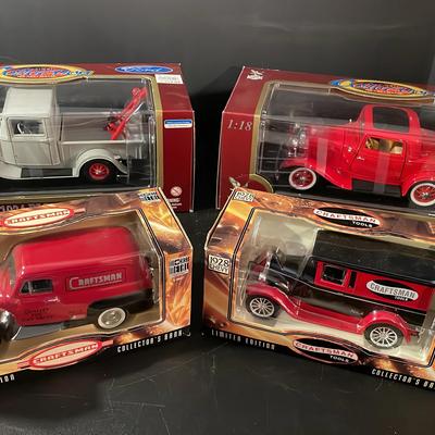 Sale Photo Thumbnail #16: Model Cars: Ford + Craftsman