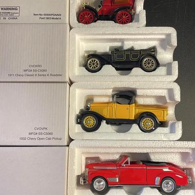 Sale Photo Thumbnail #74: Model Cars 3 Chevy & 1 Ford