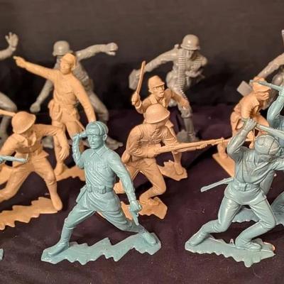 Sale Photo Thumbnail #62: Vintage Army Men Toy Soldiers – Large 5.5" Plastic Figures Lot