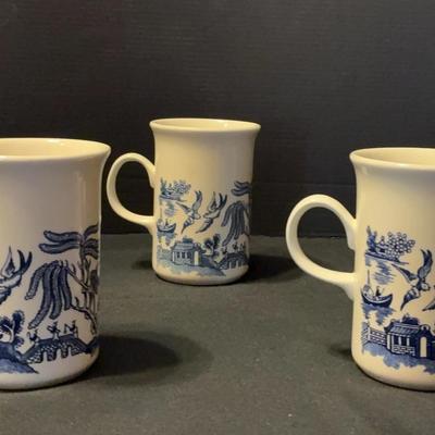Sale Photo Thumbnail #89: Set of 11 Churchill Blue Willow Jumbo Mugs – Made in England