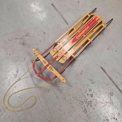 Paris Champion Fastback 655 - Wood & Metal Sled