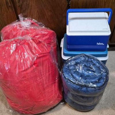 Camping Necessities – REI Sleeping Bags, Igloo & Rubbermaid Coolers
