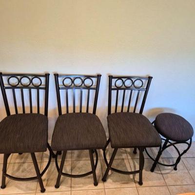 Swivel Bar Stools – Set of 4