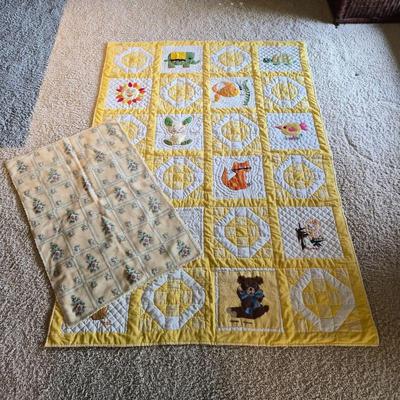  144	Vintage Yellow Baby Quilt & Knitted Blanket