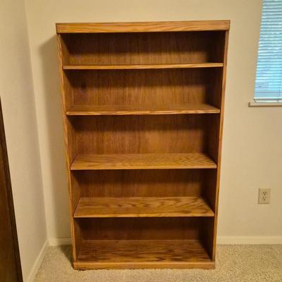 Vintage Solid Wood Bookshelf - Adjustable Shelves