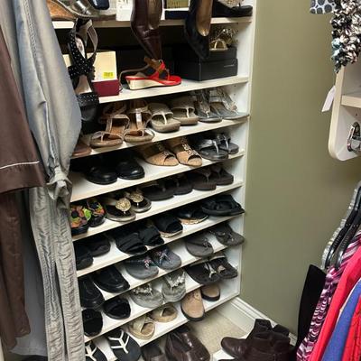 Sale Photo Thumbnail #50
