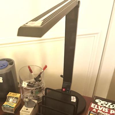 Sale Photo Thumbnail #239: Office lamp