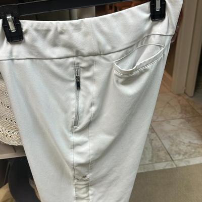 Sale Photo Thumbnail #31: Size M (8-10)