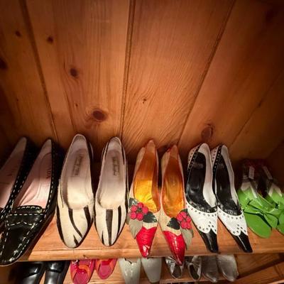 Sale Photo Thumbnail #236