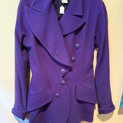 Sale Photo Thumbnail #651