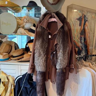 Sale Photo Thumbnail #829