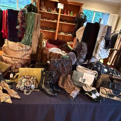 Sale Photo Thumbnail #270