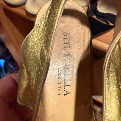 Sale Photo Thumbnail #308