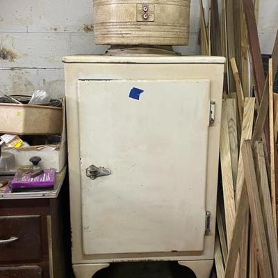 Sale Photo Thumbnail #349